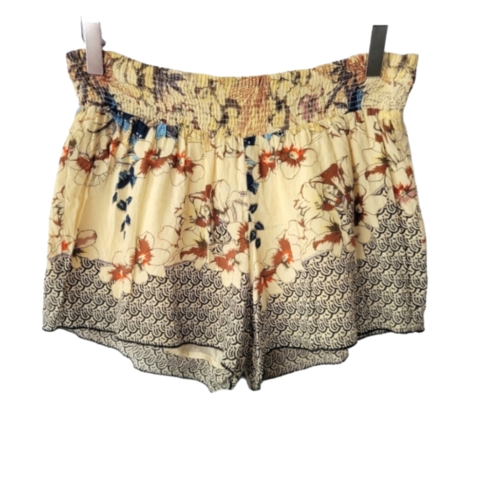 Miami floral-print women's shorts size medium